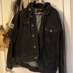 Black Forever 21 hooded denim button jacket size small men’s
